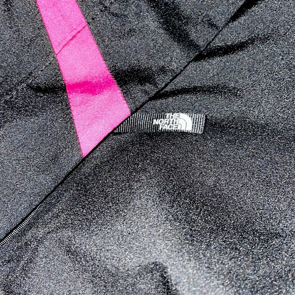 The North Face Heatseeker Jacket.  Girls XL (18) - Picture 9 of 9